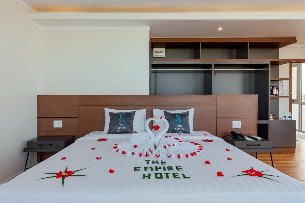 The Empire Hotel Дуонг-Донг Экстерьер фото
